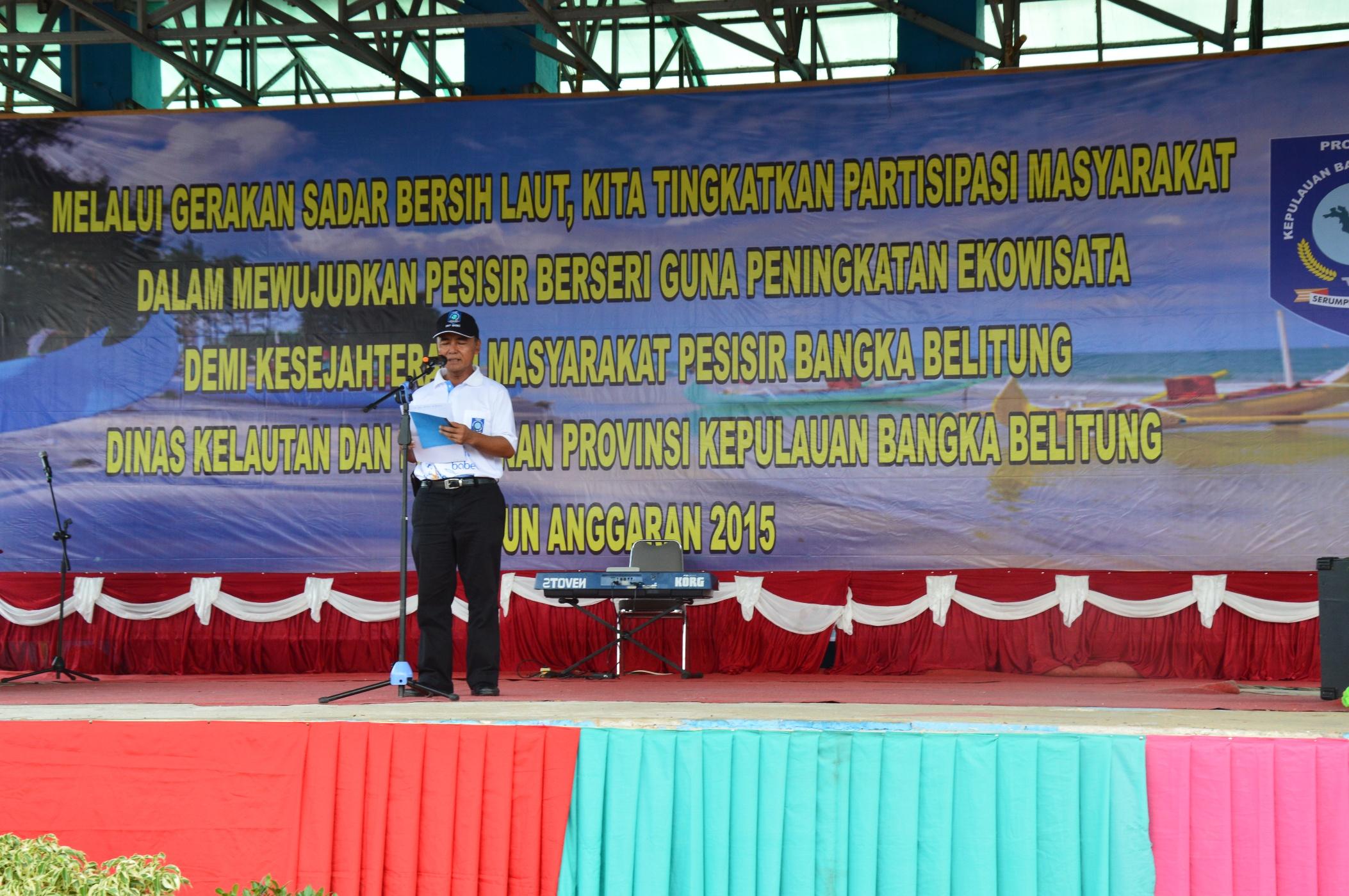 Sadar Bersih laut di Pantai Nyiur Melambai Beltim