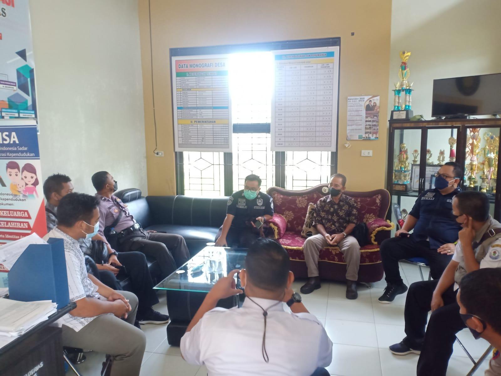 Masyarakat Diminta Stop Menyetrum Ikan