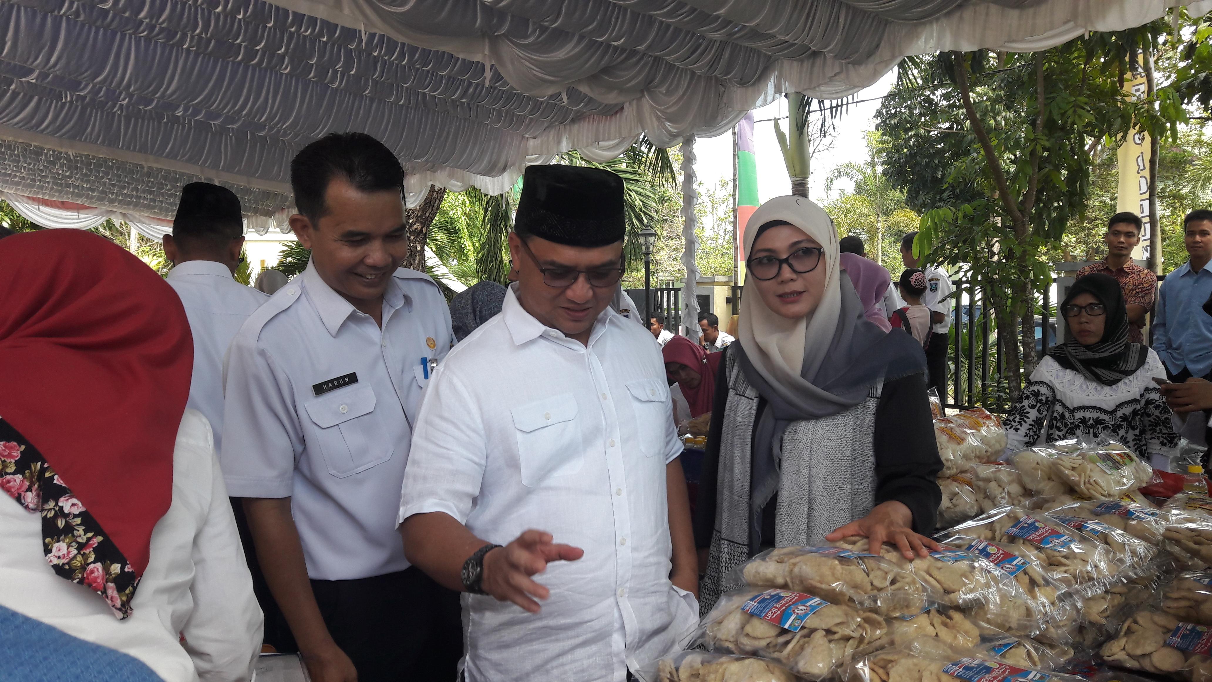 Gubernur Imbau Produk UMKM Perikanan Punya Sertifikat Halal