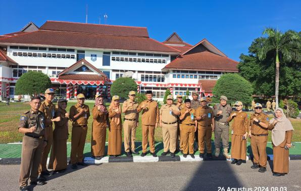 Foto Bersama dengan Bapak Pj Gubernur Sugito